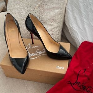 Black patent Christian Louboutin  pumps